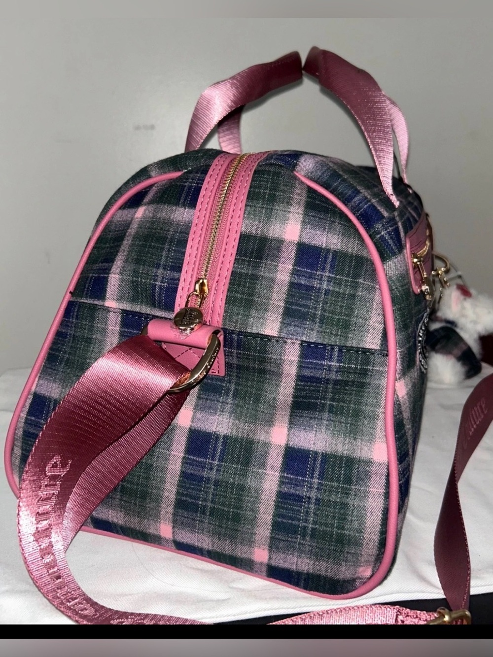 Juicy Couture Green /Pink Plaid Juicy Varsity Weekender set of 3 . - Picture 3 of 15